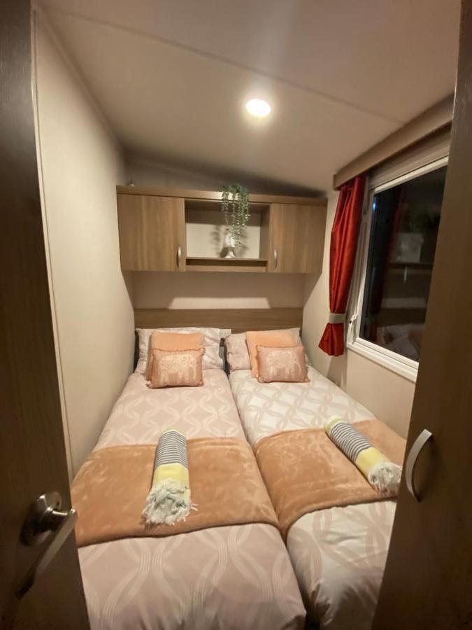 Deluxe 3 Bedroom Caravan In Haven'S Seton Sands Holiday Village,Wifi Port Seton Exterior photo